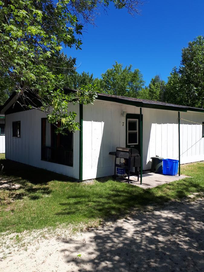 Chalkley'S Sandy Bay Cottage Resort Nipissing Beach Kültér fotó